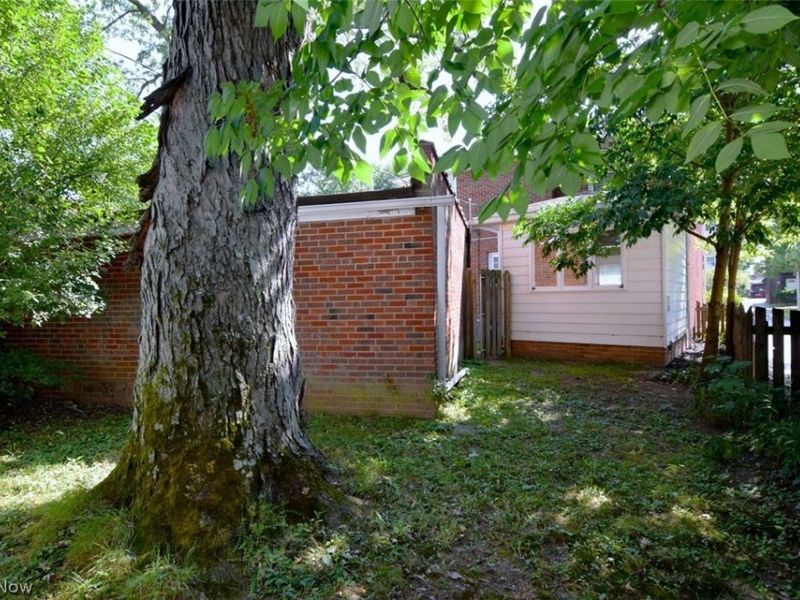 2400 Channing Road, University Heights, OH 44118 Photo 35
