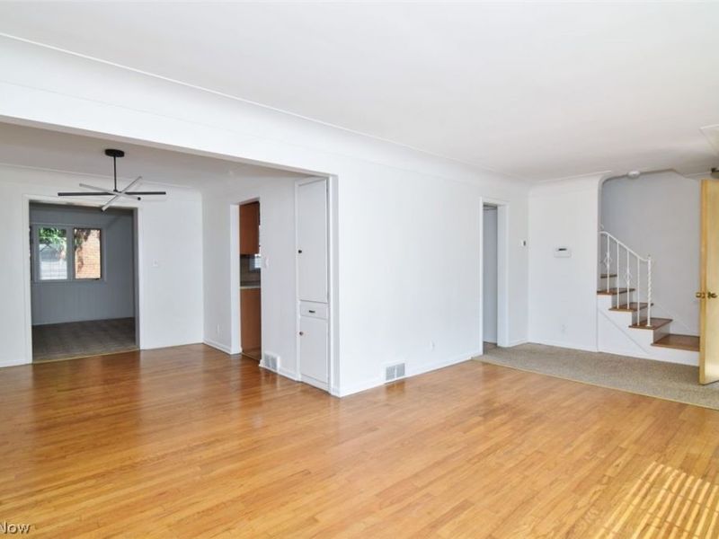 2400 Channing Road, University Heights, OH 44118 Photo 6