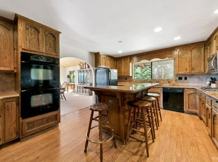 2334 Cold Creek Trail, South Lake Tahoe, CA 96150 Photo