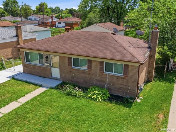 3218 E 14 Mile Road, Warren, MI 48092