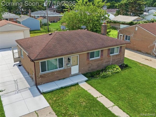 3218 E 14 Mile Road, Warren, MI 48092
