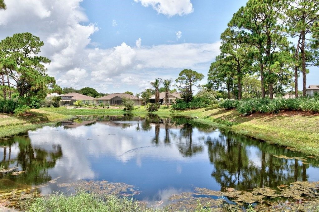725 Timber Ridge Trail Sw, Unit B, Vero Beach, FL 32962 Photo