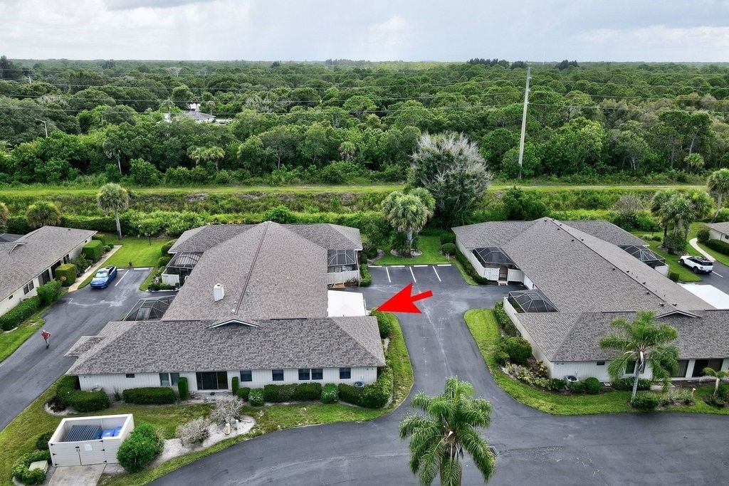 725 Timber Ridge Trail Sw, Unit B, Vero Beach, FL 32962 Photo