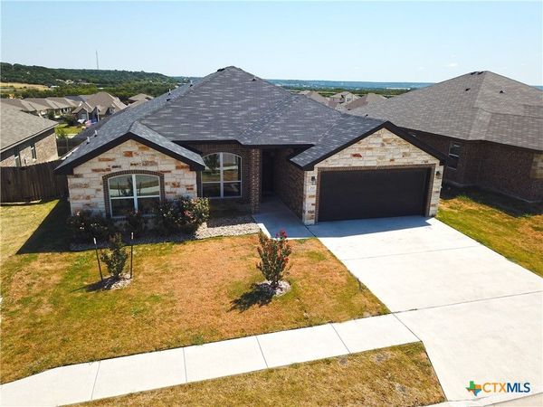 211 Fawn Ridge Drive, Copperas Cove, TX 76522