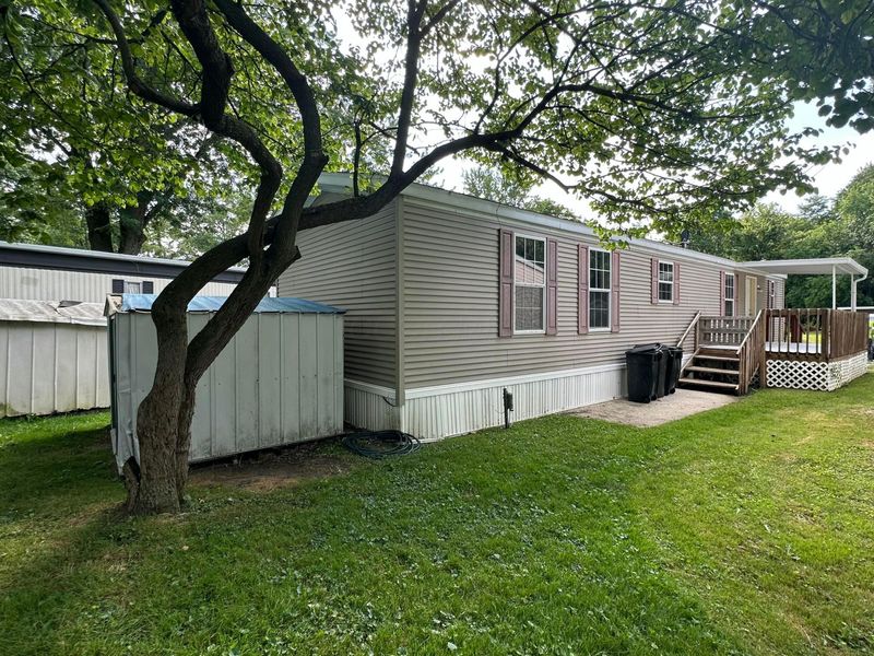 67 Hampton Lane, Reynoldsburg, OH 43068 Photo 2