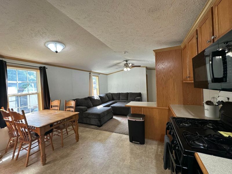 67 Hampton Lane, Reynoldsburg, OH 43068 Photo 5