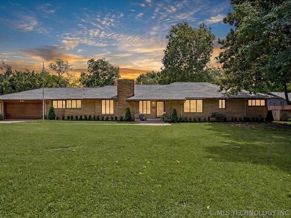 3215 S Evanston Avenue , Tulsa, OK 74105