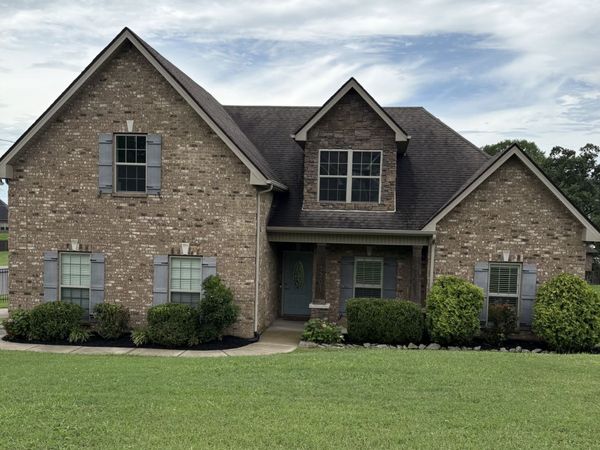 1301 Rivercrest Dr, Murfreesboro, TN 37129