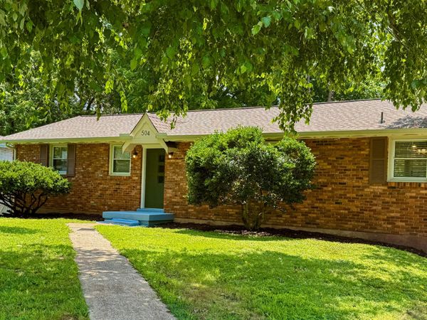 504 McDonald Dr, Nashville, TN 37217