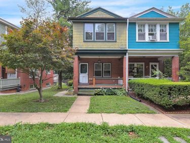 1194 ELM AVENUE, LANCASTER, PA 17603
