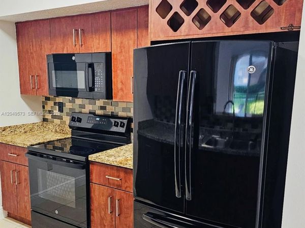 215 SW 117th Ter, Unit 14104, Pembroke Pines, FL 33025