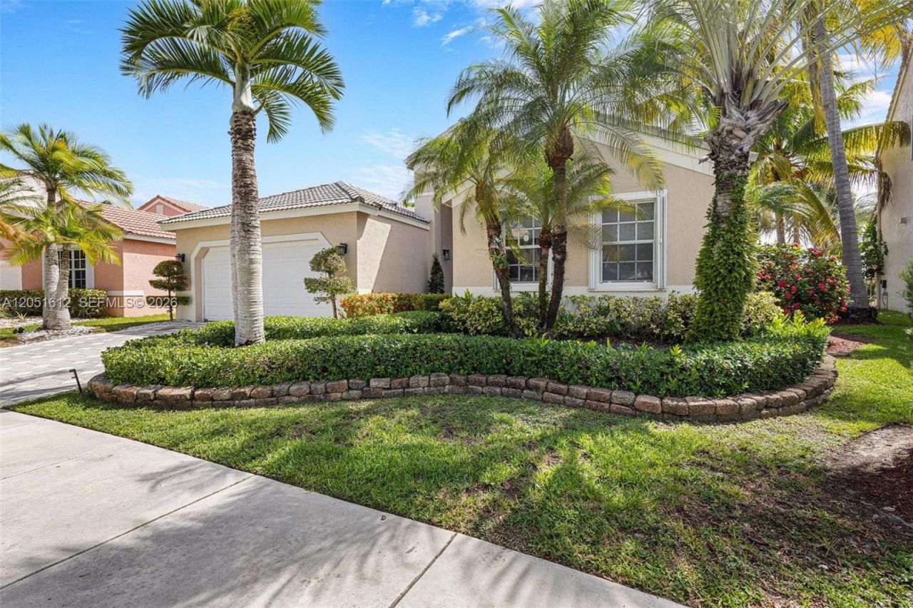 1045 Cedar Falls Dr, Weston, FL 33327 Photo