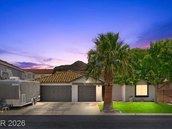 1494 Carriagedale Court, Las Vegas, NV 89110