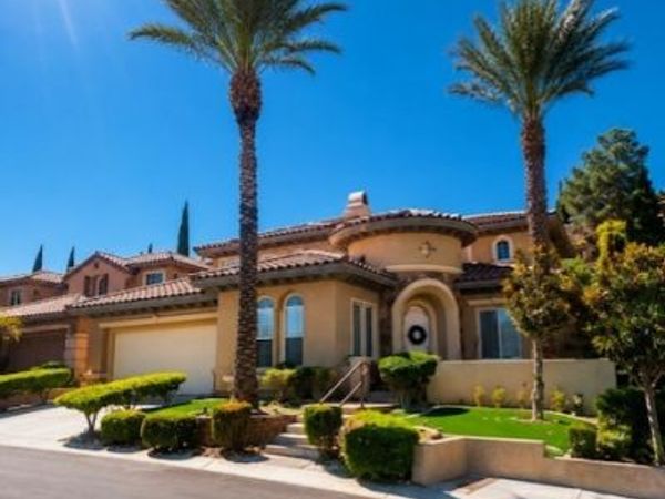 11392 Vernazza Court, Las Vegas, NV 89138