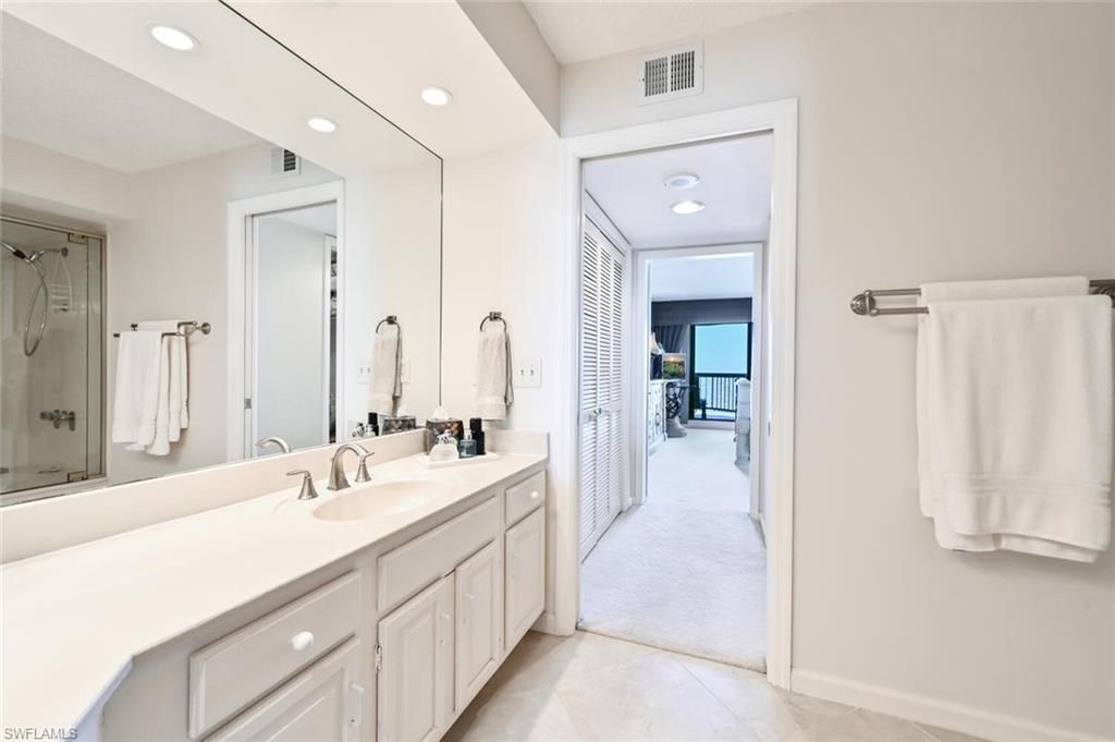 4551 Gulf Shore Blvd N, Unit 1001, Naples, FL 34103 Photo