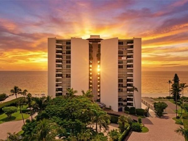 3951 Gulf Shore BLVD N, Unit 700, NAPLES, FL 34103