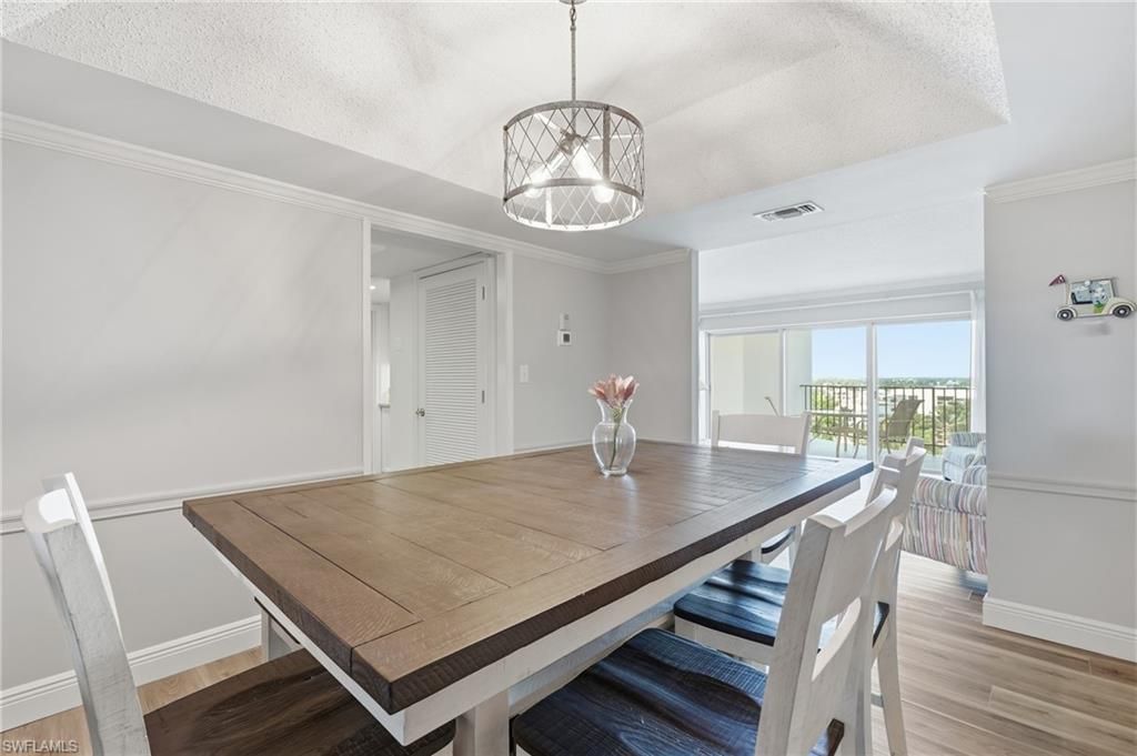 3951 Gulf Shore Blvd N, Unit 700, Naples, FL 34103 Photo