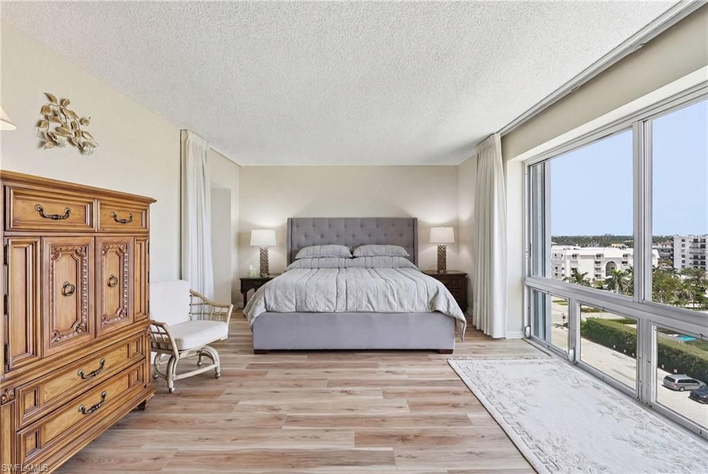 3951 Gulf Shore Blvd N, Unit 700, Naples, FL 34103 Photo
