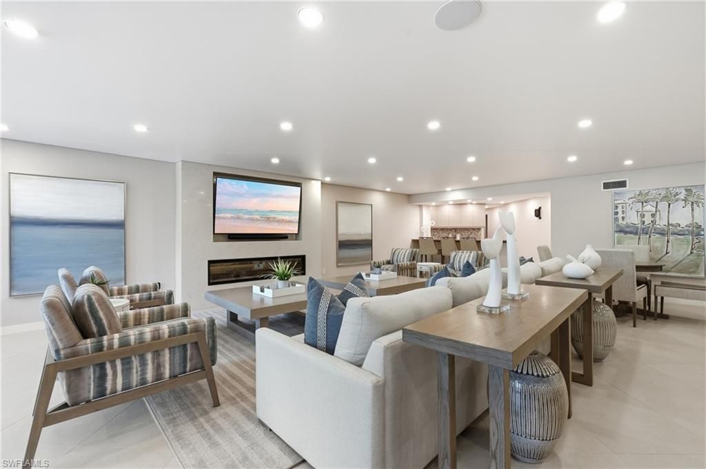 3951 Gulf Shore Blvd N, Unit 700, Naples, FL 34103 Photo