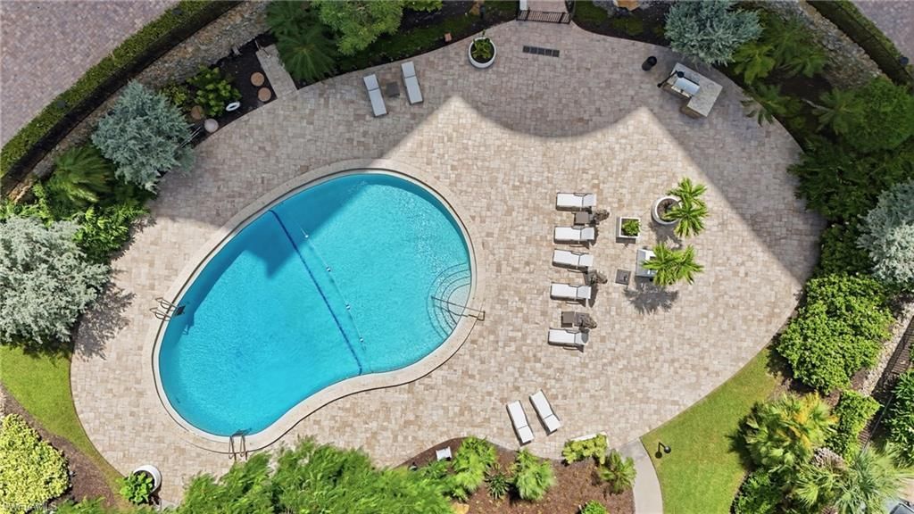 3951 Gulf Shore Blvd N, Unit 700, Naples, FL 34103 Photo