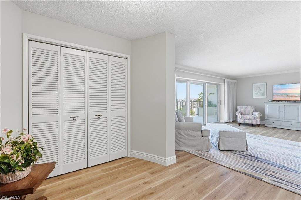 3951 Gulf Shore Blvd N, Unit 700, Naples, FL 34103 Photo