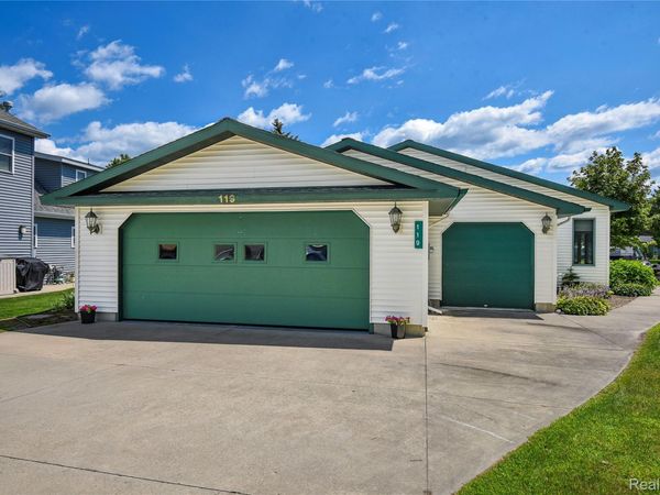 119 Pocahontas Trail, Denton Township, Mi 48651