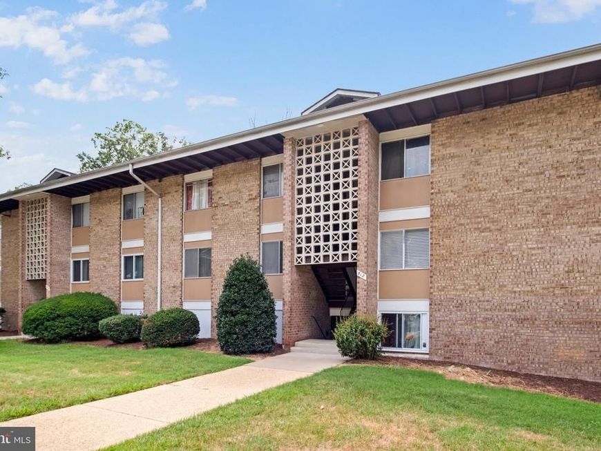 512 Wilson Bridge Drive , Unit 6713B, Oxon Hill, MD 20745 Main Photo