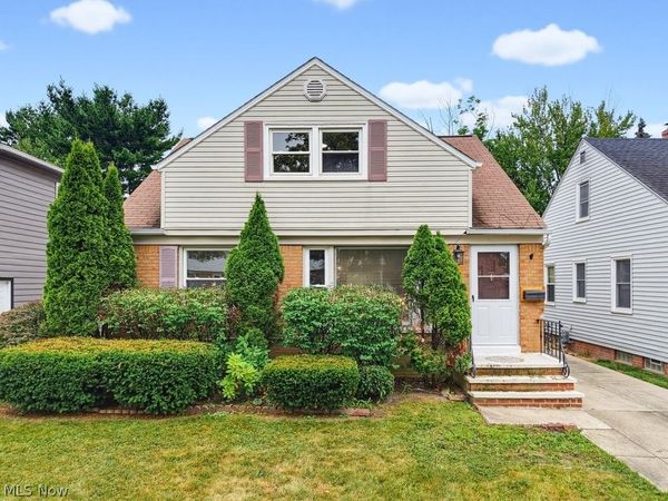 4154 Stonehaven Road , South Euclid, OH 44121