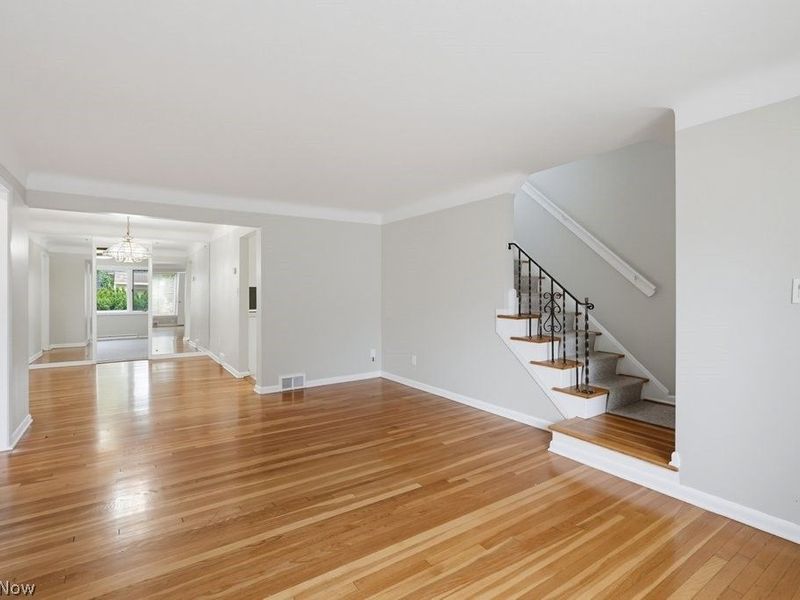 4154 Stonehaven Road, South Euclid, OH 44121 Photo 10