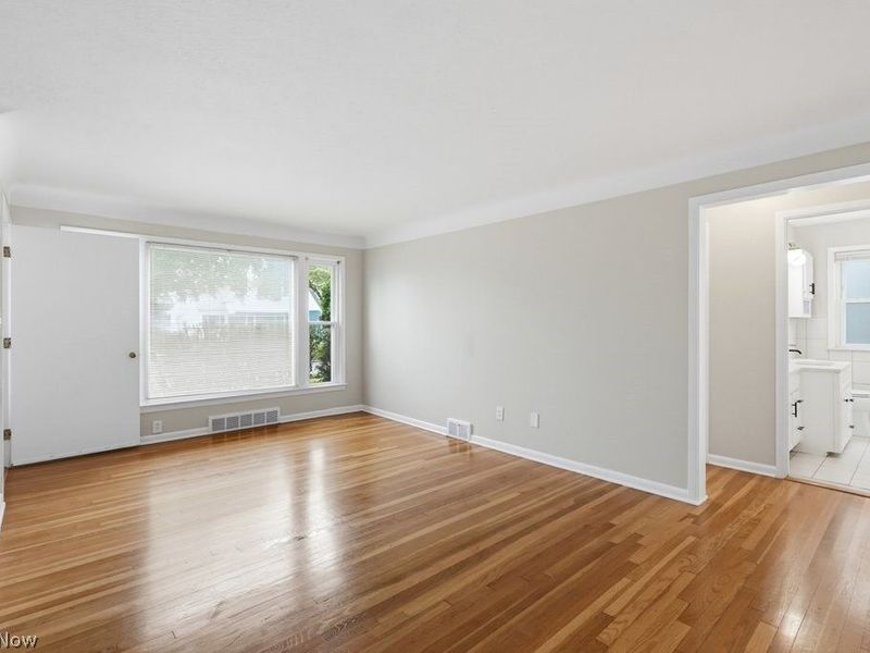 4154 Stonehaven Road, South Euclid, OH 44121 Photo 13