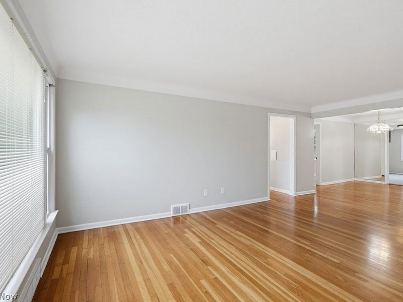 4154 Stonehaven Road, South Euclid, OH 44121 Photo 9
