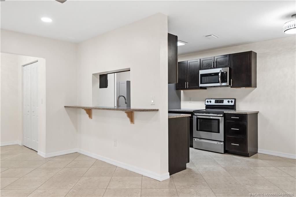 4056 NW Cinnamon Tree Circle , Jensen Beach, FL 34957 Photo