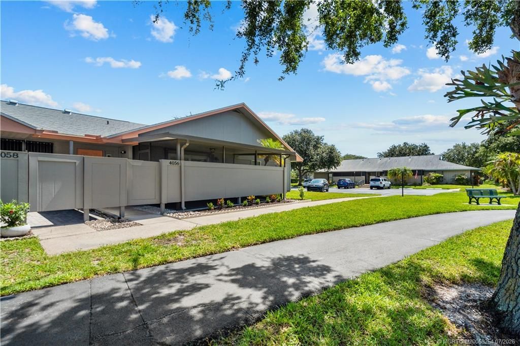 4056 NW Cinnamon Tree Circle , Jensen Beach, FL 34957 Photo