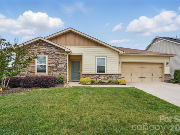 5247 Looking Glass Trail , Denver, NC 28037