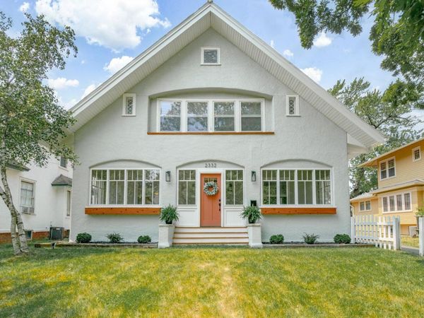 2332 Oakland Drive, Kalamazoo, MI 49008