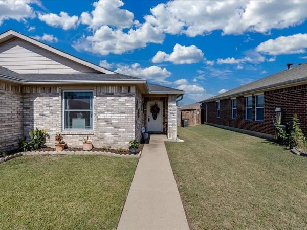 2612 Diver Court, Fort Worth, TX 76119