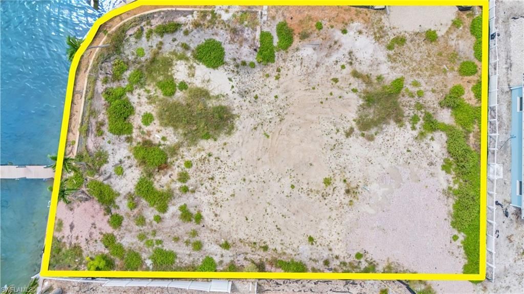 470 Madison Ct , Fort Myers Beach, FL 33931 Photo