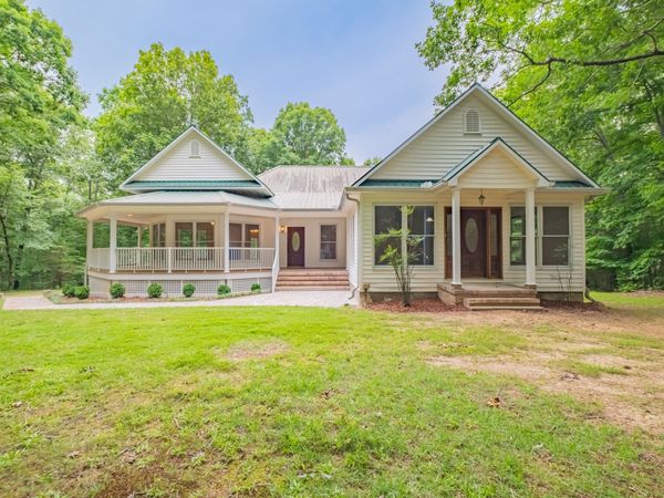 221 Winding Way , Normandy, TN 37360