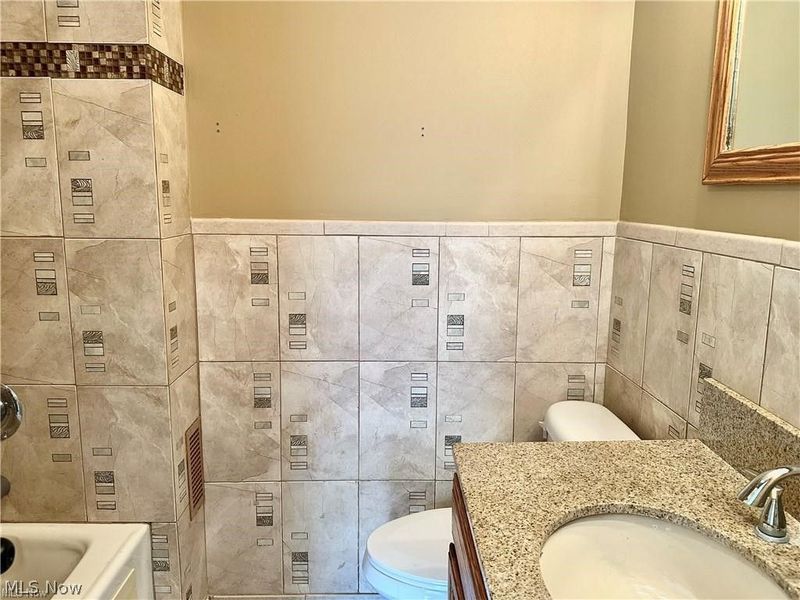 8026 Elm Street, Garrettsville, OH 44231 Photo 23