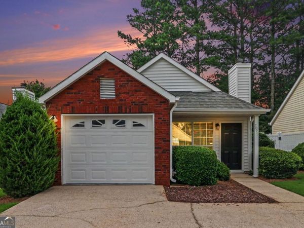 3075 Barnwood Crossing, Duluth, GA 30097