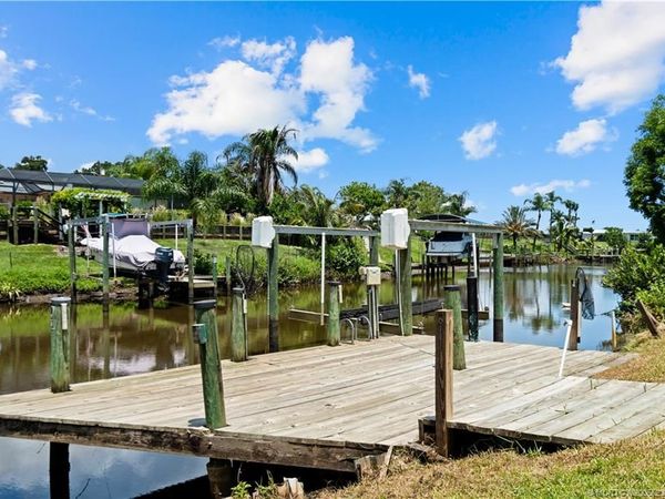 864 SE Degan Drive, Port St Lucie, FL 34983