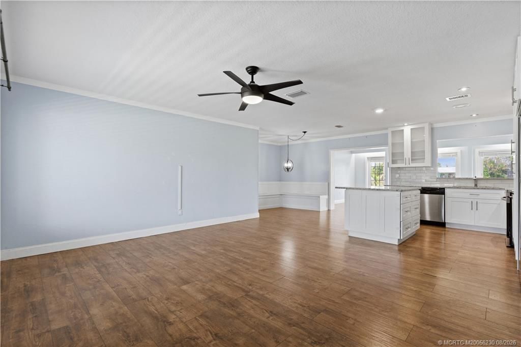 864 SE Degan Drive, Port Saint Lucie, FL 34983 Photo