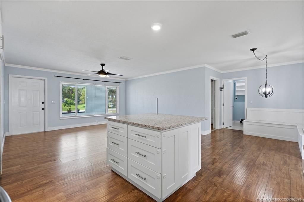 864 SE Degan Drive, Port Saint Lucie, FL 34983 Photo