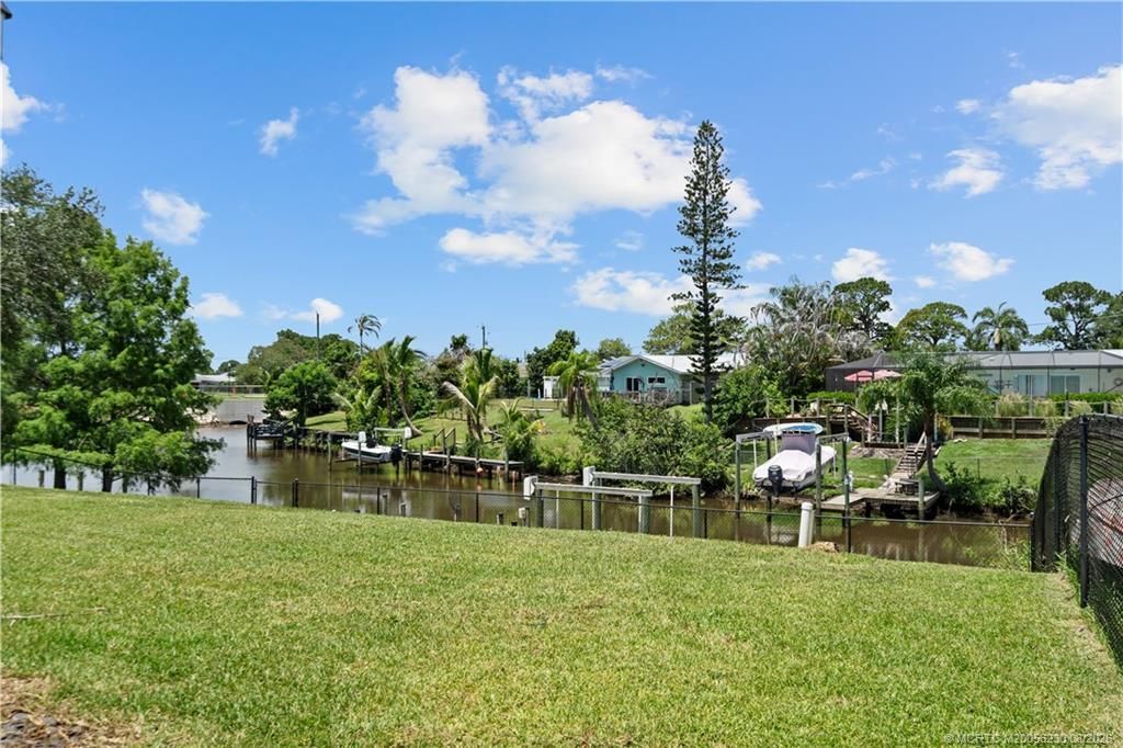 864 SE Degan Drive, Port Saint Lucie, FL 34983 Photo