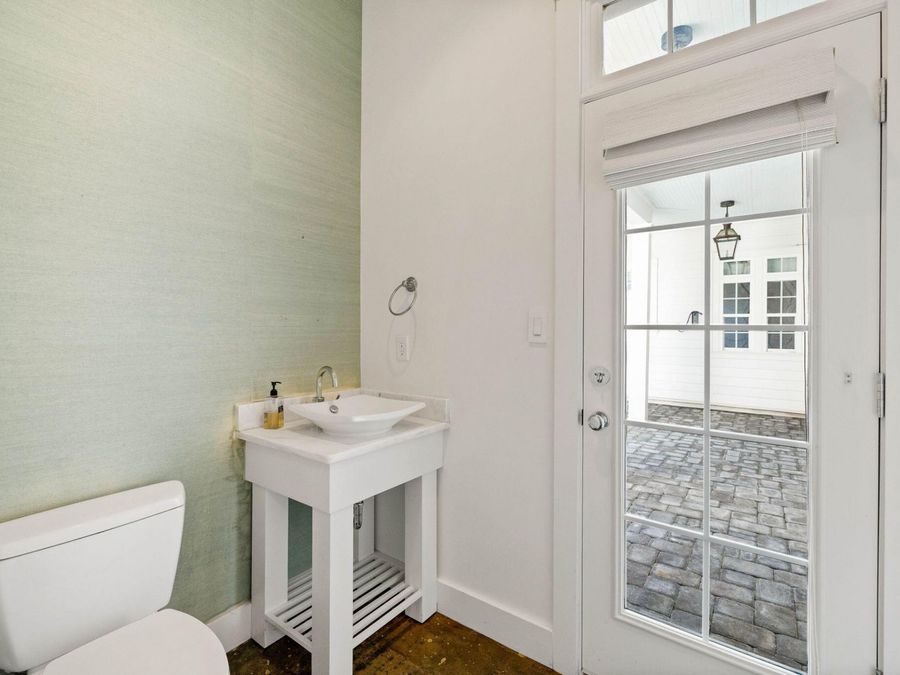 Property Image 63