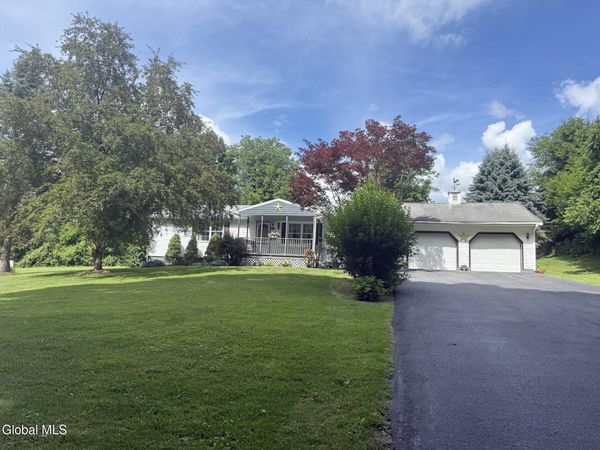 695 Dean Road, Hudson Falls, NY 12839