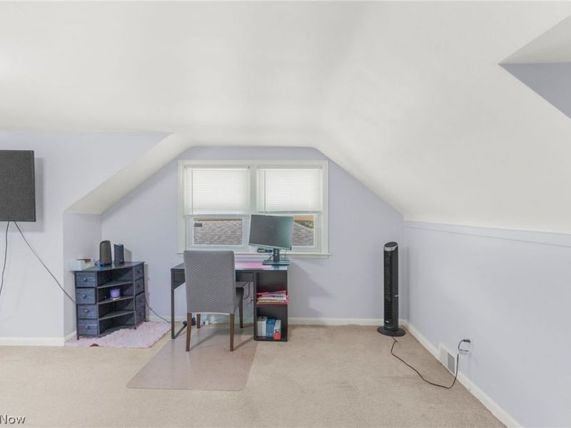 255 Grandview Avenue, Hubbard, OH 44425 Photo 17
