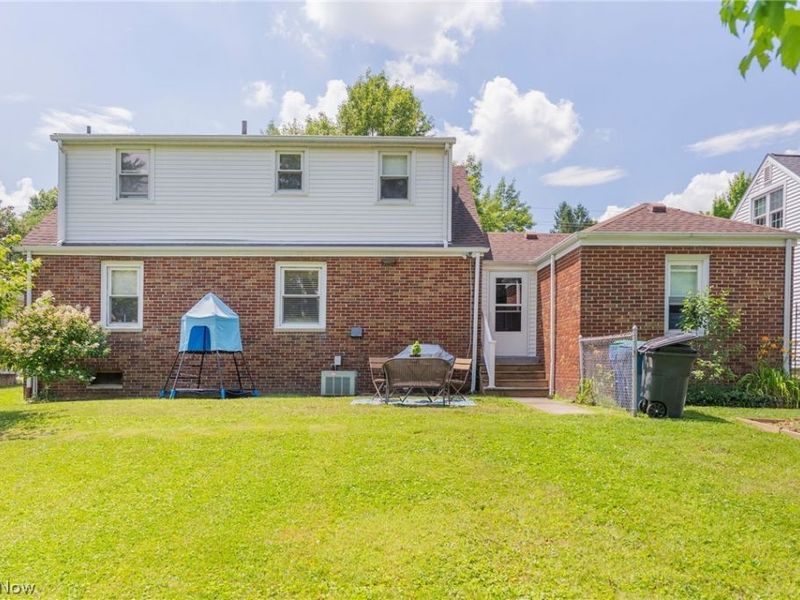 255 Grandview Avenue, Hubbard, OH 44425 Photo 31