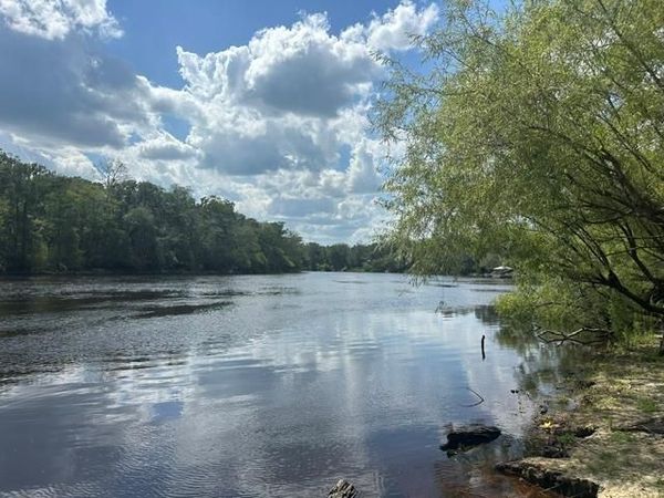 1109 NW 78th Ave, Bell, FL 32619