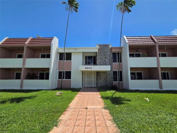 8990 SW 24th St, Unit 228, Miami, FL 33165